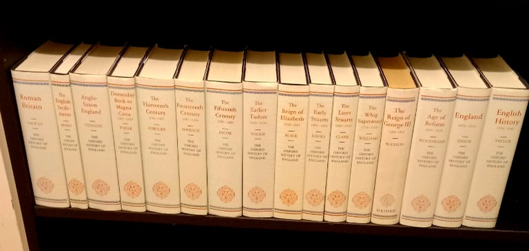 The Oxford History Of England 15 Volumes Pristine Condition 