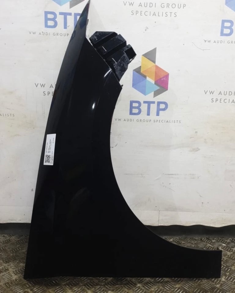 image for Seat Leon Mk3 5dr Hatch 2013-2017 WING (DRIVER SIDE) Black Lz9y 5F0821022