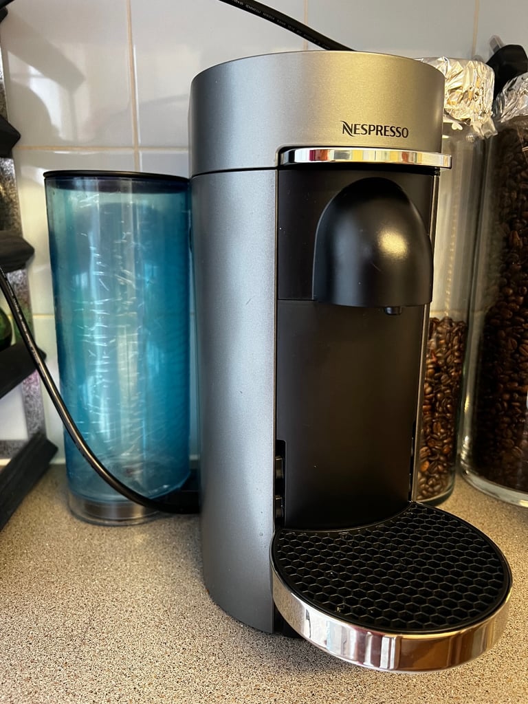Nespresso Virtuoplus Coffee Machine 