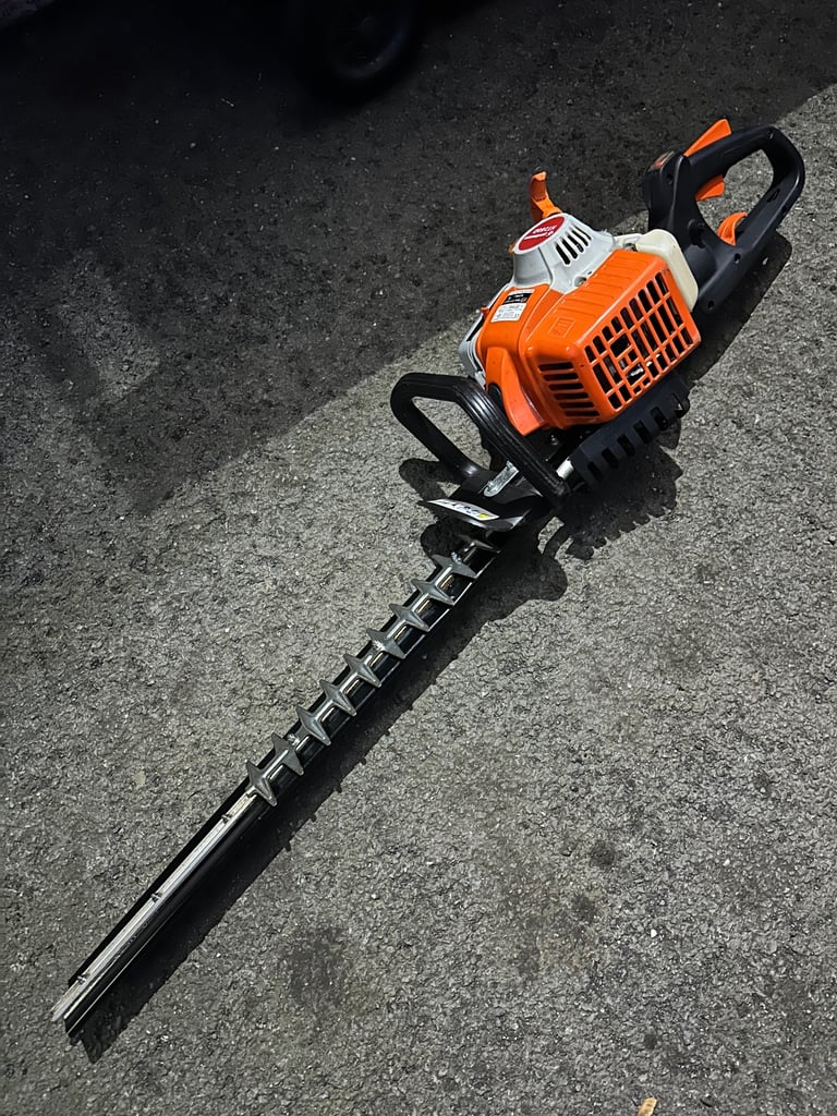 Gardencare petrol hedge cutter like new 24” clippers easy start trimmer mower lawnmower 