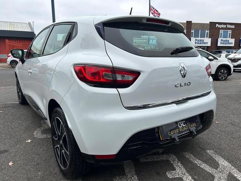 2016 Renault Clio 1.2 16V Dynamique Nav 5dr HATCHBACK PETROL Manual