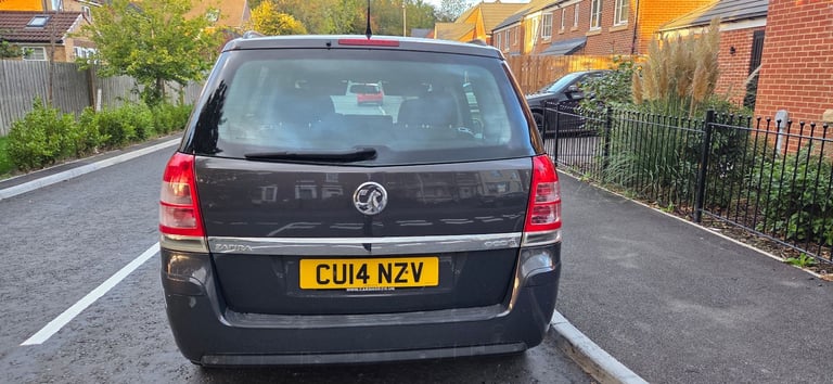 Vauxhall, ZAFIRA, MPV, 2014, Manual, 1686 (cc), 5 doors