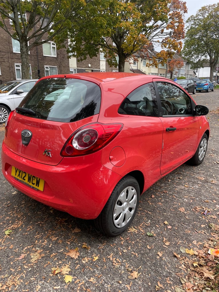 Ford, KA, Hatchback, 2012, Manual, 1242 (cc), 3 doors