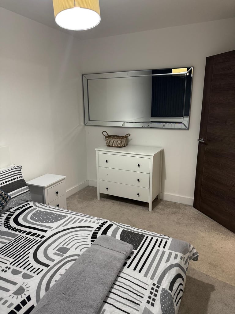 1bd near old Trafford stadium 