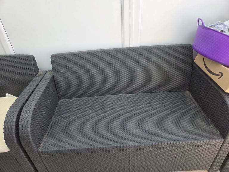 2 chairs sofa and table 