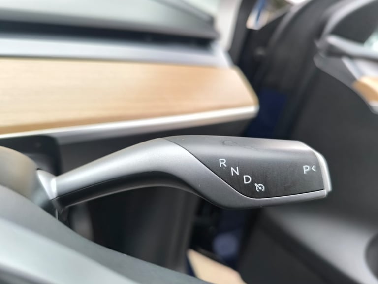 2024 Tesla Model Y Electric 75 kWh (Dual Motor) PCO Eligible Long Range SUV 5dr 4WDE ULEZ Free SU...