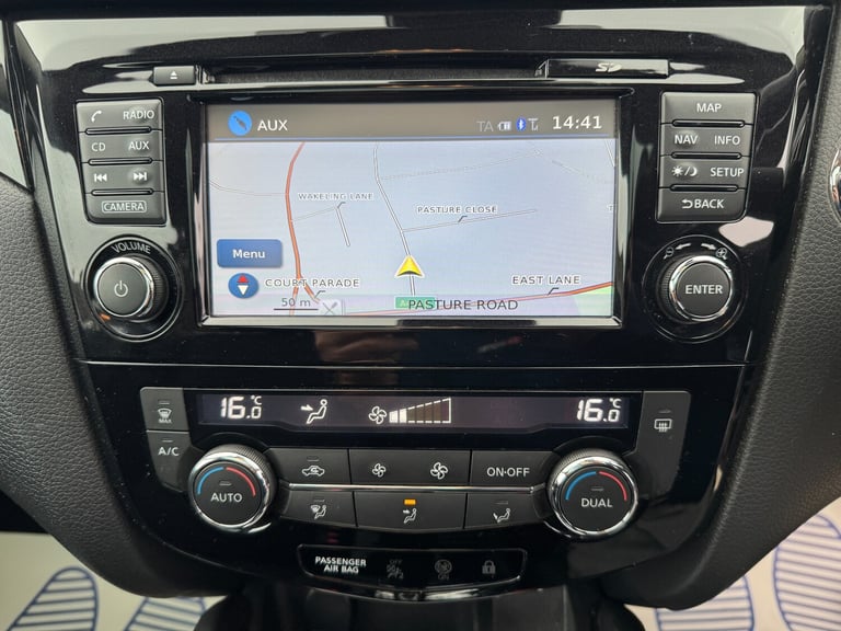 2017 Nissan Qashqai 1.2 DIG-T N-Connecta SUV 5dr Petrol XTRON 2WD Euro 6 (s/s)
