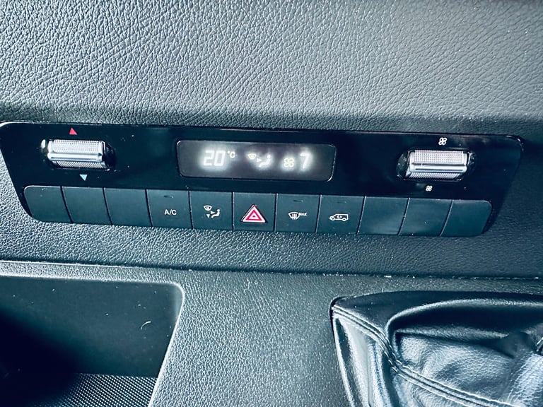 2022 Mercedes-Benz Sprinter 2.0 315 CDI Premium Panel Van 5dr Diesel Manual FWD