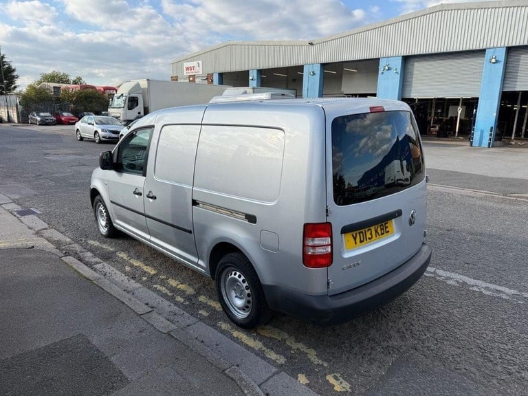 2013 13 VOLKSWAGEN CADDY MAXI 1.6 TDI C20 MAXI PANEL VAN 5DR DIESEL MANUAL FWD (