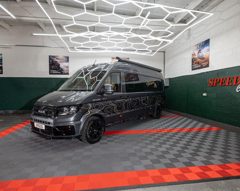 MAN TGE Camper 3.180 4X4 LION XP LWB WILDCAT SPEEDS EDITION, AUTO