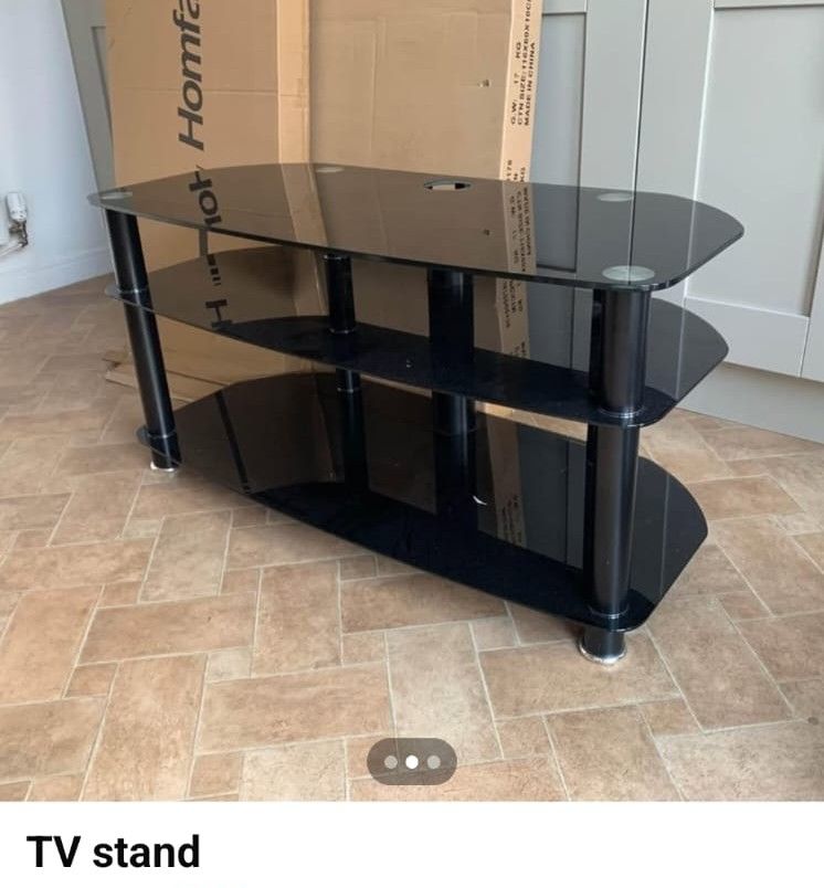 TV stand for 32 up to 42inch 