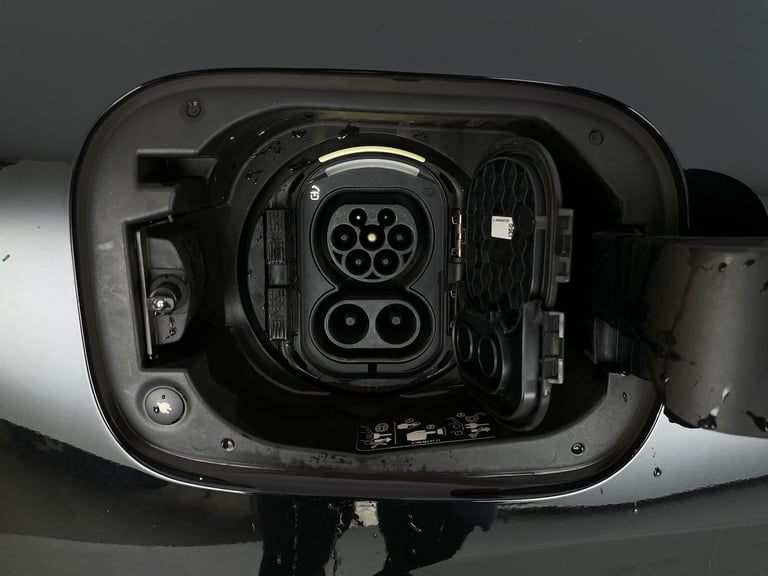 2021 Mercedes-Benz EQC EQC 400 80kWh AMG Line (Premium Plus) SUV 5dr Electric Auto 4MATIC (408 ps...