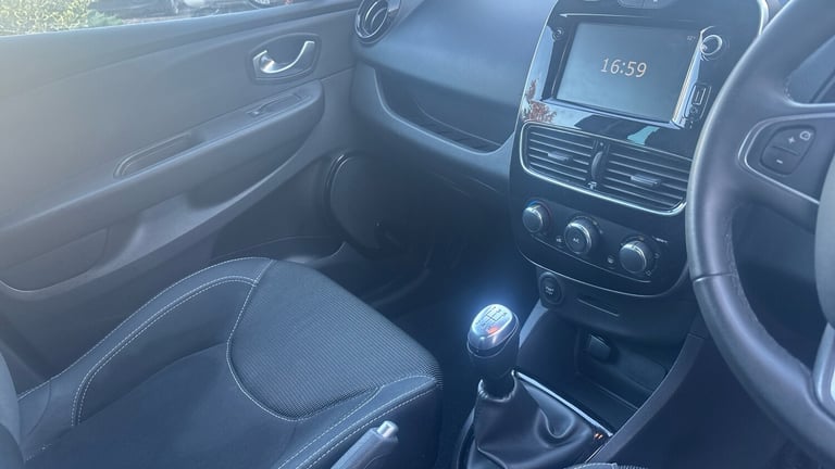 2019 Renault Clio 0.9 TCE 90 Iconic 5dr Petrol Hatchback Hatchback Petrol Manual