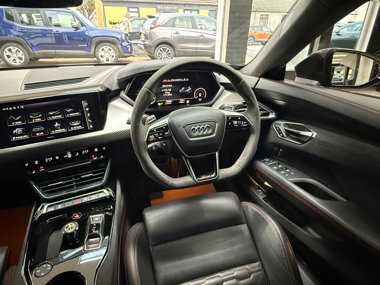 2023 Audi RS e-tron GT 475kW Quattro 93kWh Carbon Vorsprung 4dr Auto COUPE Electric Automatic