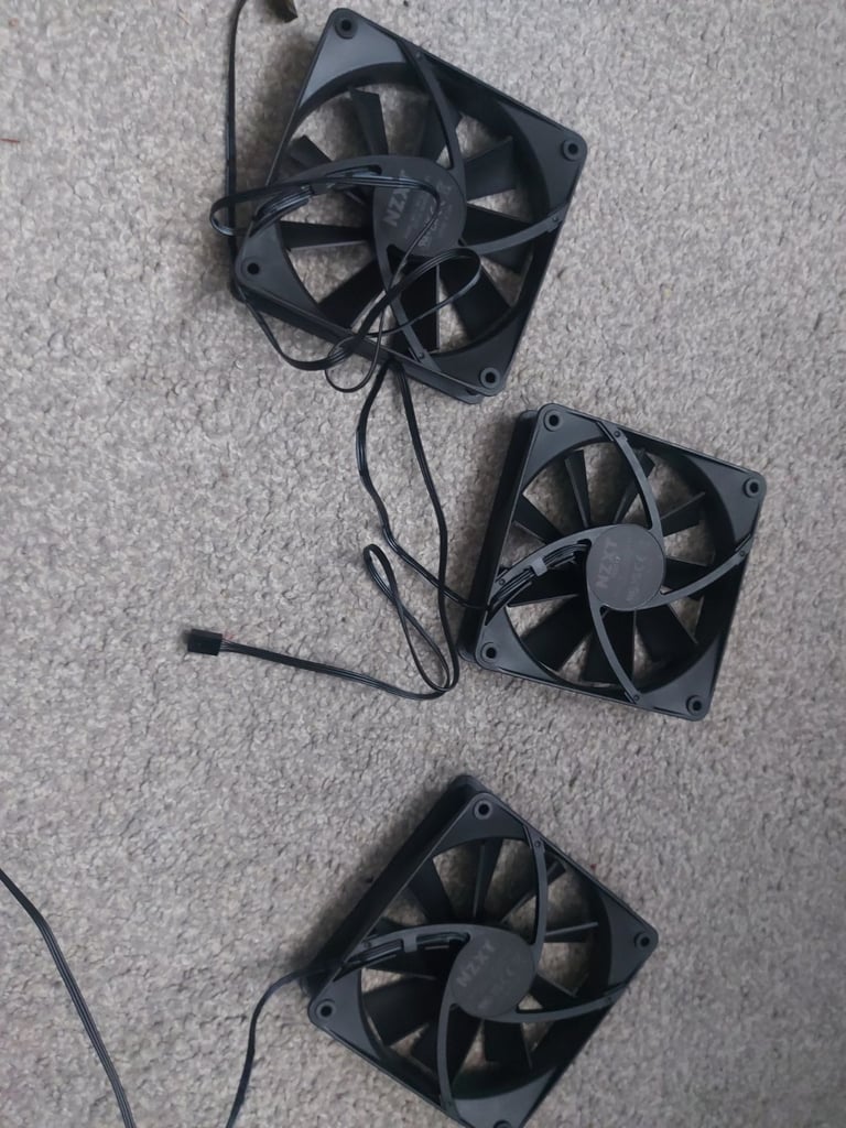 NZXT 120mm Three-Pack Case Fans Black PC Case Fans
