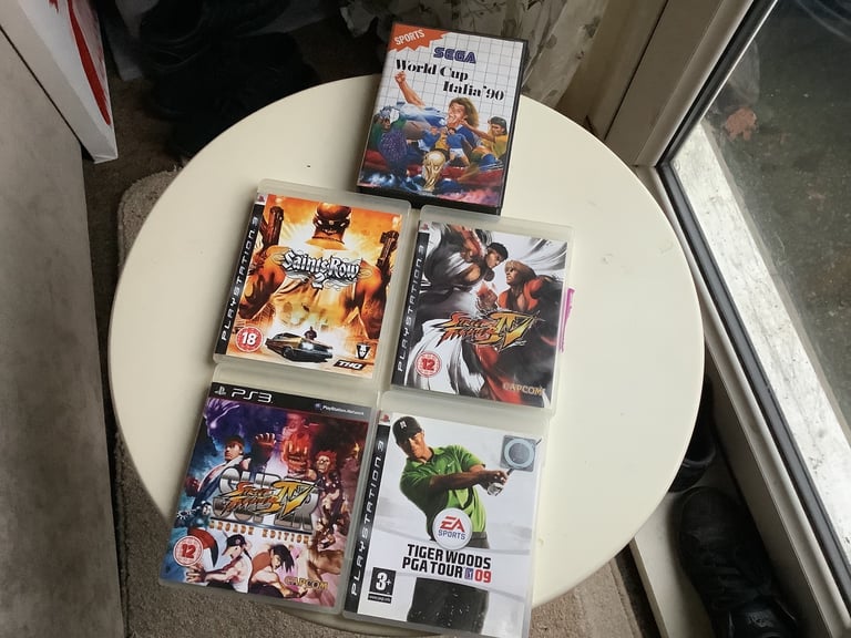 PS3 game x 4 and 1x Sega master system
