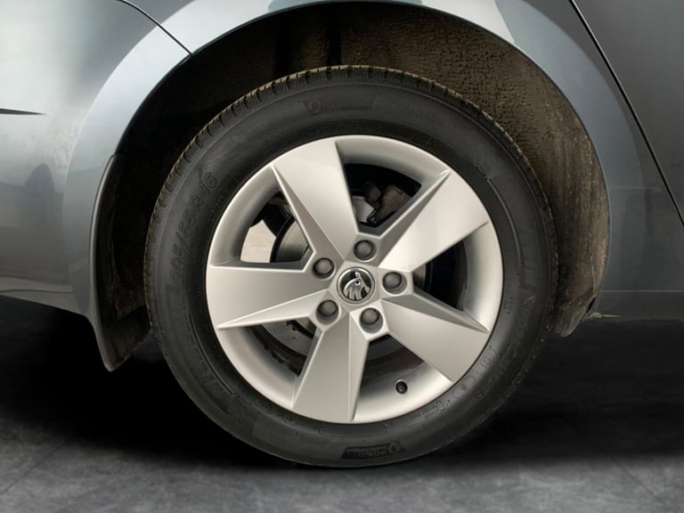 2020 Skoda Octavia 1.6 TDI SE Technology Estate 5dr Diesel Manual Euro 6 (s/s) (115 ps) - DRIV Es...