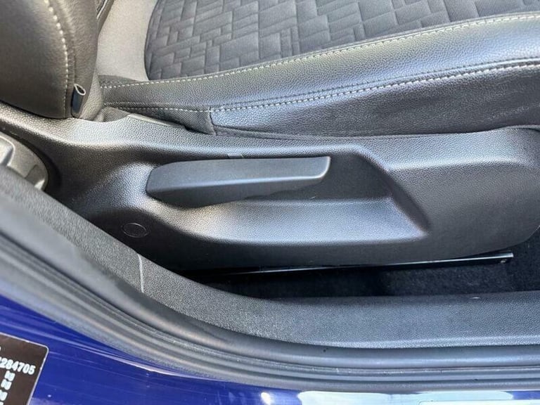 Vauxhall Corsa 1.4i ecoFLEX SE Hatchback 5dr Petrol Manual Euro 6 (90 ps)