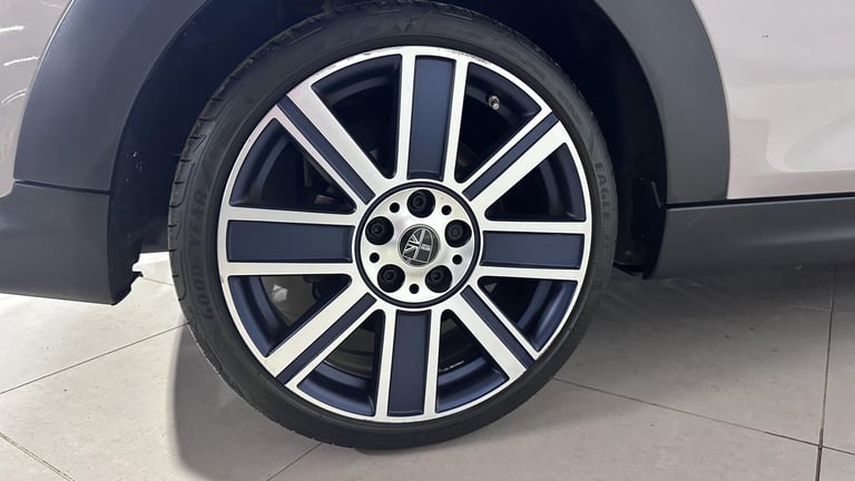 2023 MINI Hatch 1.5 Cooper Exclusive 5dr Auto [Comfort/Nav Pack] HATCHBACK PETROL Automatic