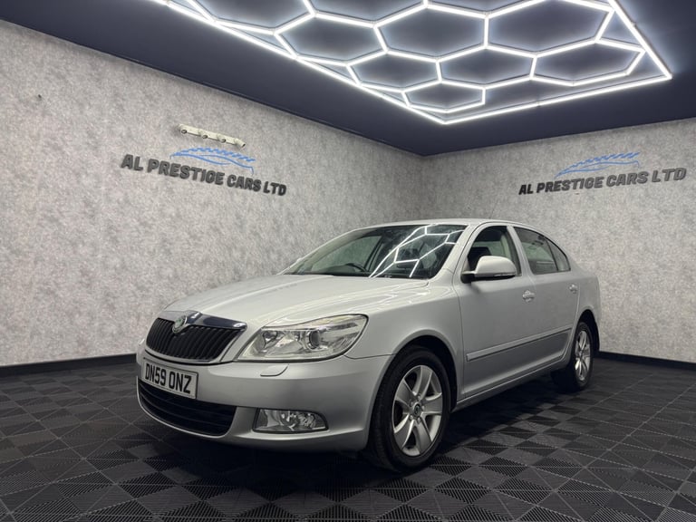 image for 2009 Skoda Octavia 1.9 TDI Elegance DSG Euro 4 5dr HATCHBACK Diesel Automatic
