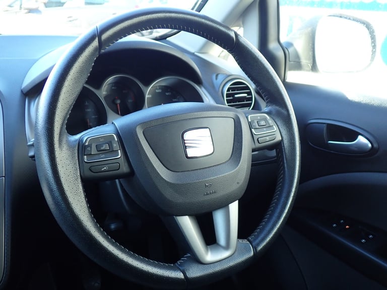 2014 SEAT Altea XL 2.0 TDI CR I TECH MPV 5dr Diesel Manual Euro 5 (140 ps)