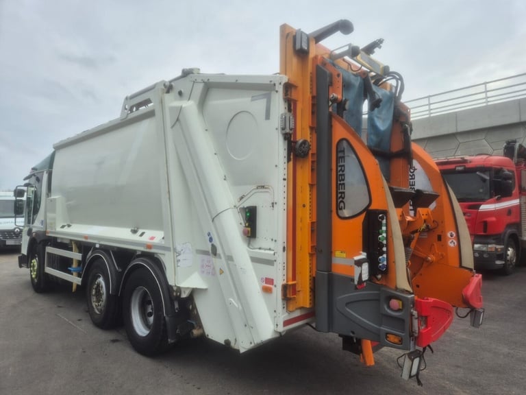 2016 Dennis Elite 6X2 AUTO 26TON MID STEER OLYMPUS BODY REFUSE C/W BIN LIFT (EURO 6) NA Diesel Au...