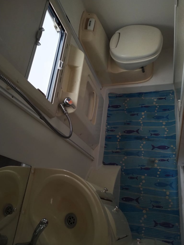 Compass Omega 433 2 berth 