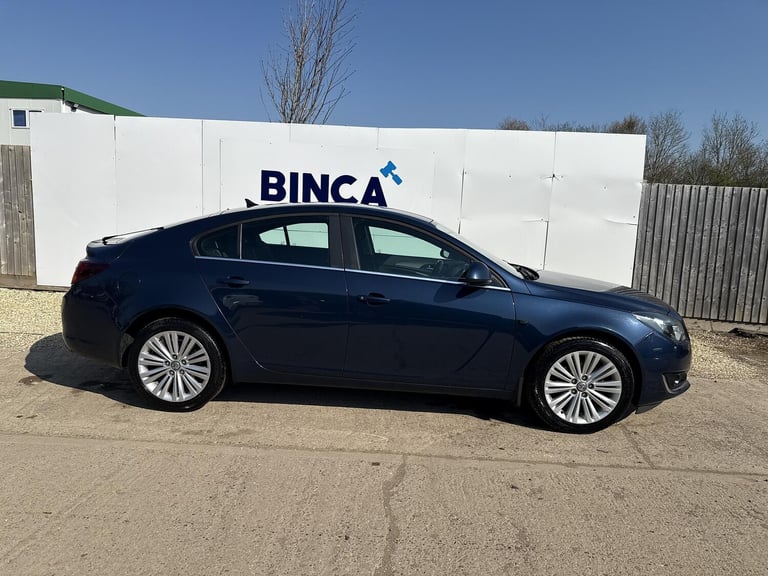 2013 Vauxhall Insignia 1.8i VVT Design Nav 5dr HATCHBACK PETROL Manual