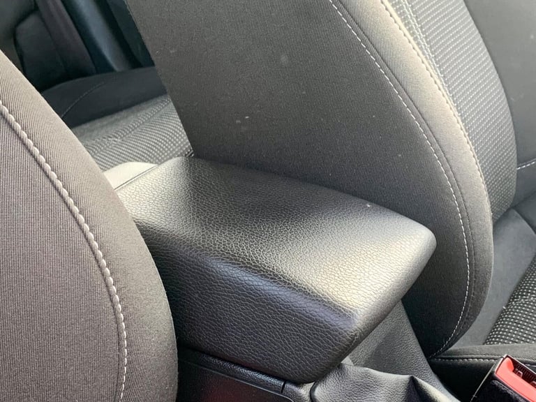 2016 Vauxhall Astra 1.6i SRi Euro 6 5dr HATCHBACK Petrol Manual