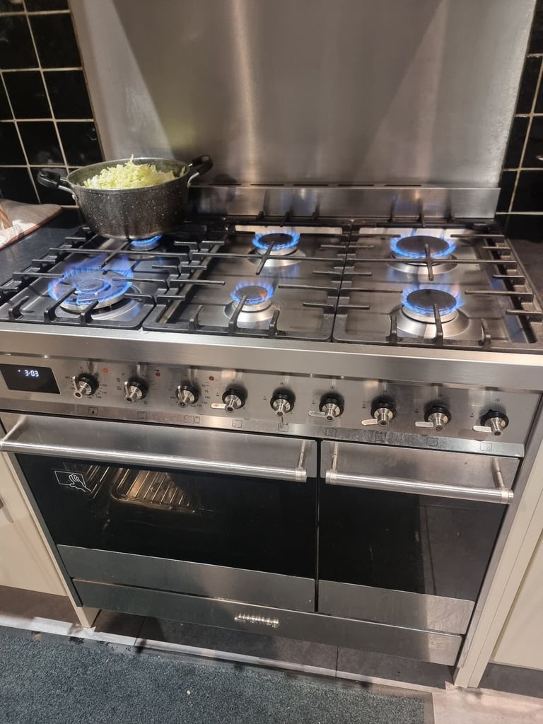 image for Smeg Gas Cooker