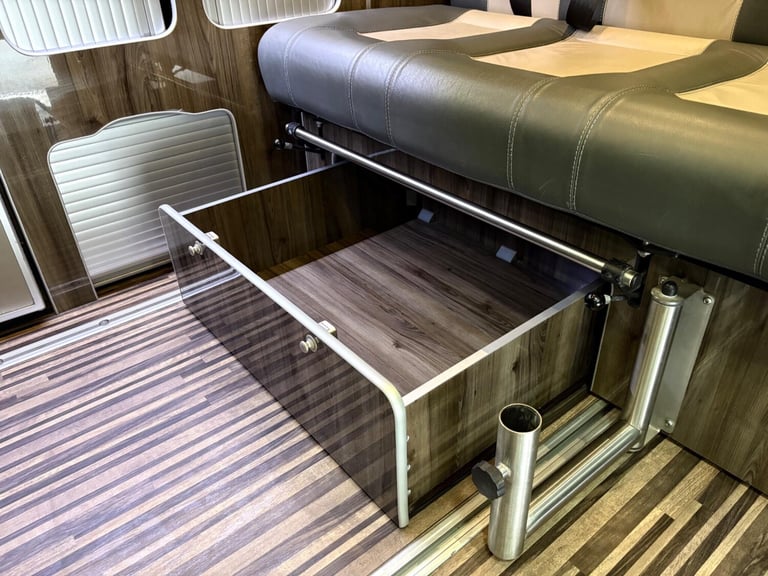 2015 Wellhouse Transit Custom DIESEL Manual