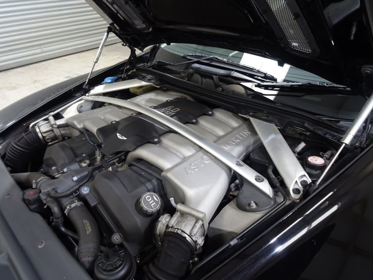 Aston Martin DB9 V12 Touchtronic Automatic *ULTRA LOW MILEAGE*ONLY 32000 MILES*