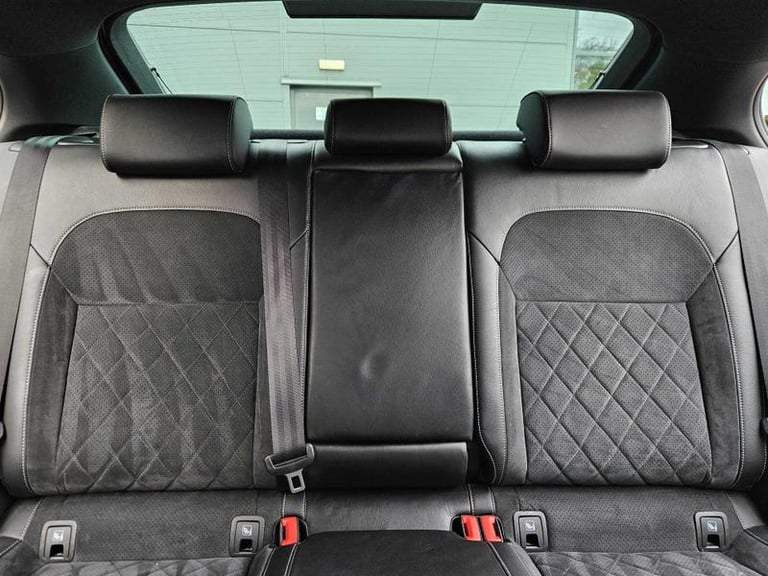 2020 Skoda Superb 2.0 TDI CR Sport Line Plus 5dr Manual Hatchback Diesel Manual