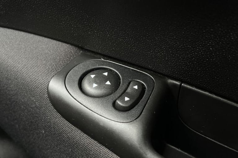 2018 Fiat 500 1.2 Lounge 3dr HATCHBACK PETROL Manual