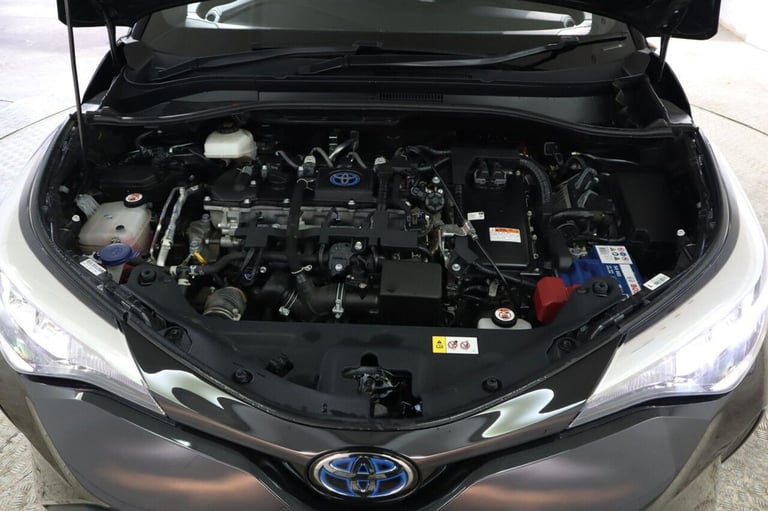 2022 Toyota C-HR 1.8 VVT-h Design CVT Euro 6 (s/s) 5dr HATCHBACK PETROL/ELECTRIC Automatic