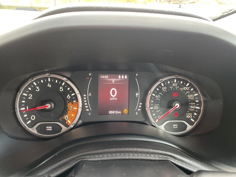 2016 Jeep Renegade LONGITUDE Estate Petrol Manual