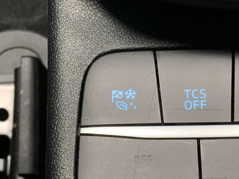 2022 Ford Puma 1.0T EcoBoost MHEV ST-Line X SUV 5dr Petrol Hybrid DCT Euro 6 (s/s) (125 ps Suv Hy...