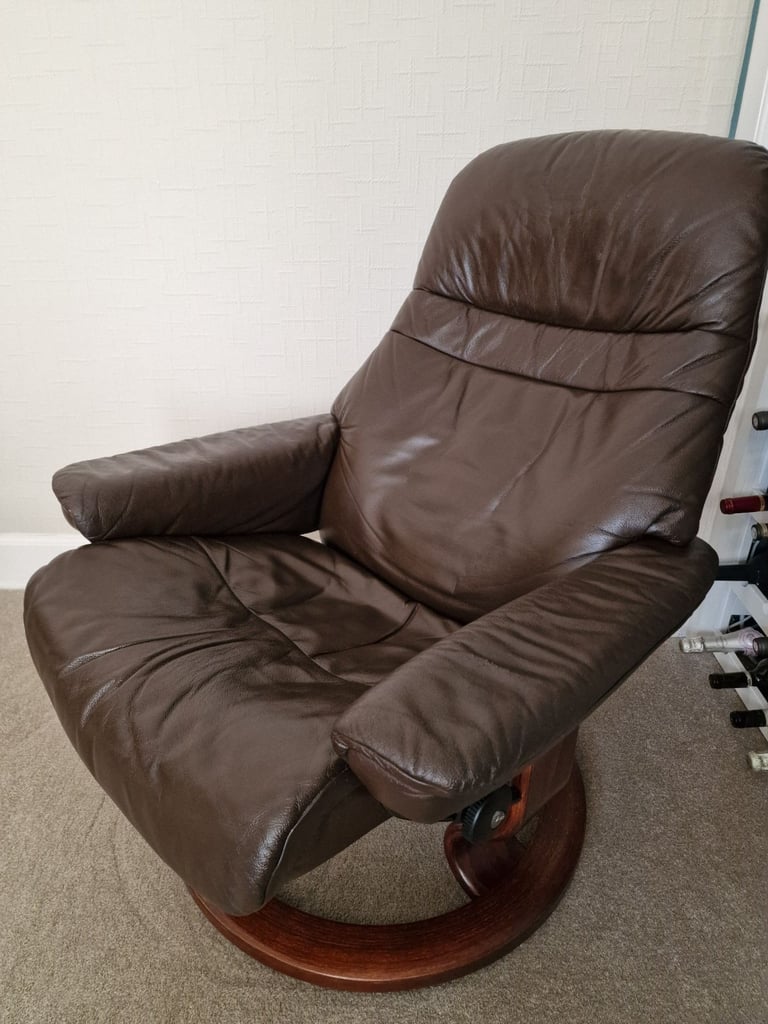 Ekornes Stressless recliner chair and stool