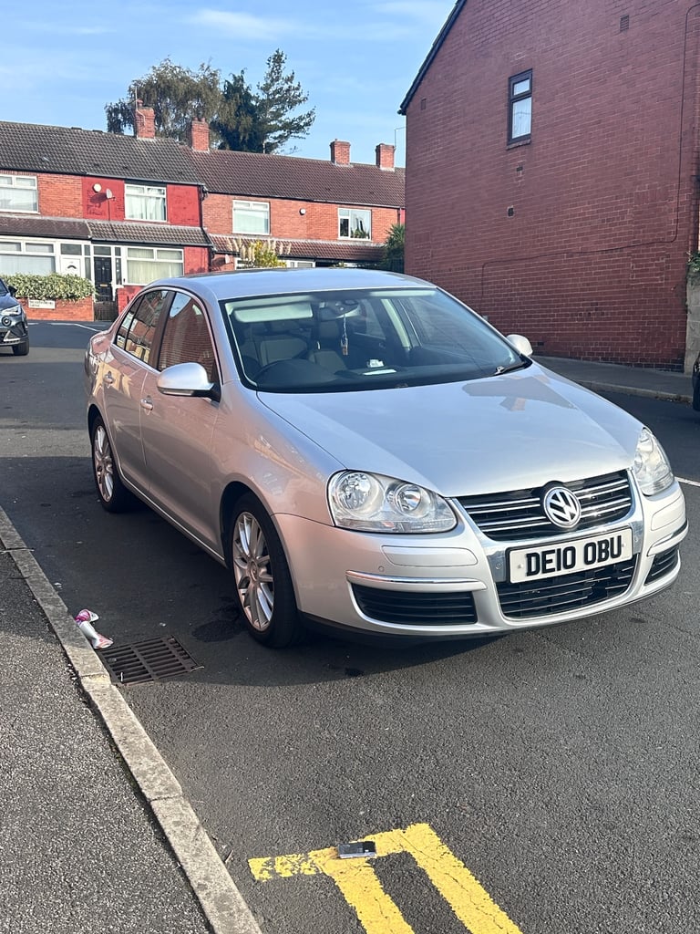 image for Volkswagen, JETTA, Saloon, 2010, Manual, 1598 (cc), 4 doors