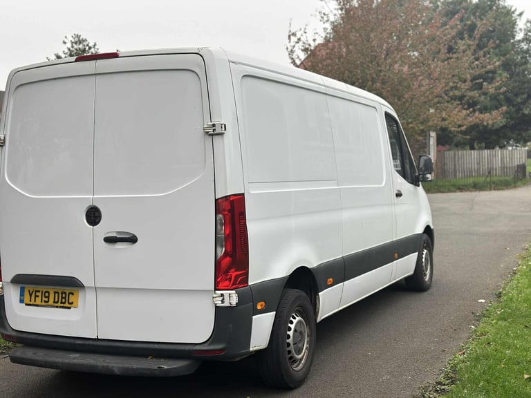 2019 Mercedes-Benz Sprinter 3.5t H2 Van PANEL VAN Diesel Manual