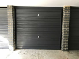 Fantastic 113 Sq Ft Garage available to rent in London (W11)