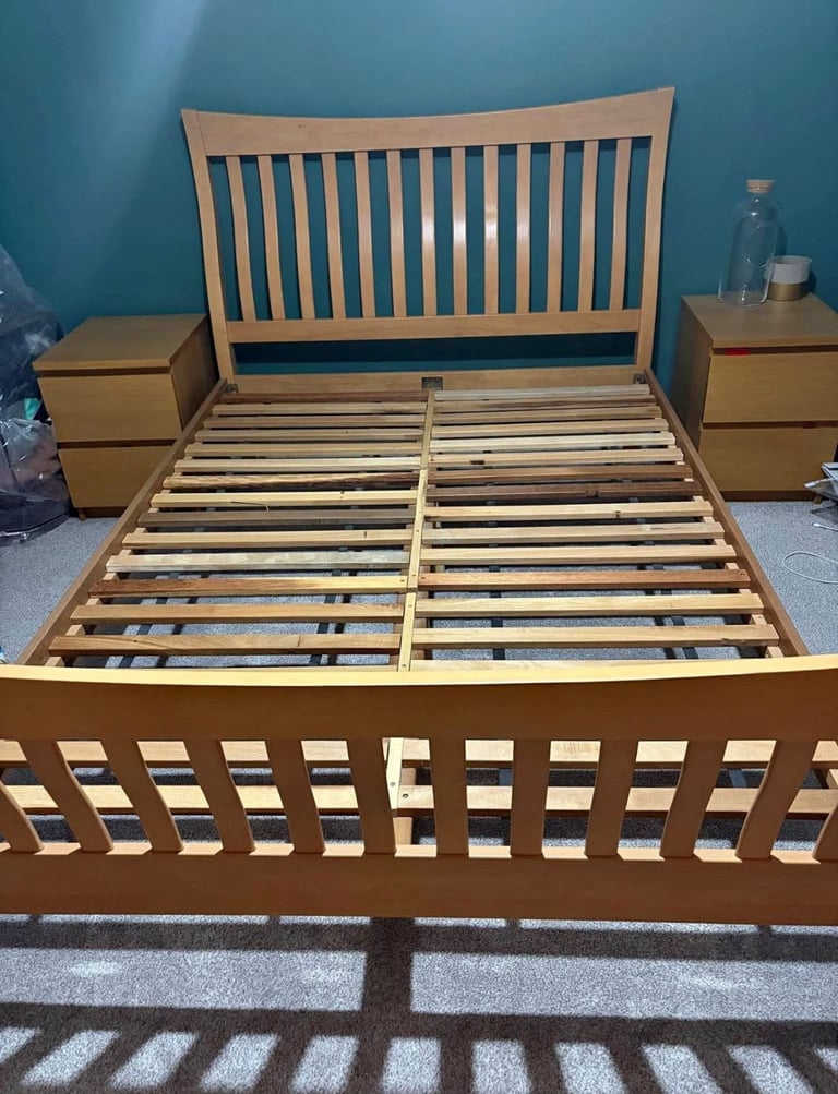 Solid wood double bed frame 