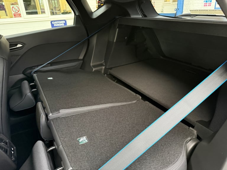 2025 Renault Captur 1.8 E-Tech Full Hybrid 160 Esprit Alpine 5dr Auto HATCHBACK PETROL/ELECTRIC A...