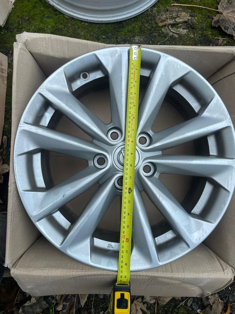 Nisssan qashqai alloys 