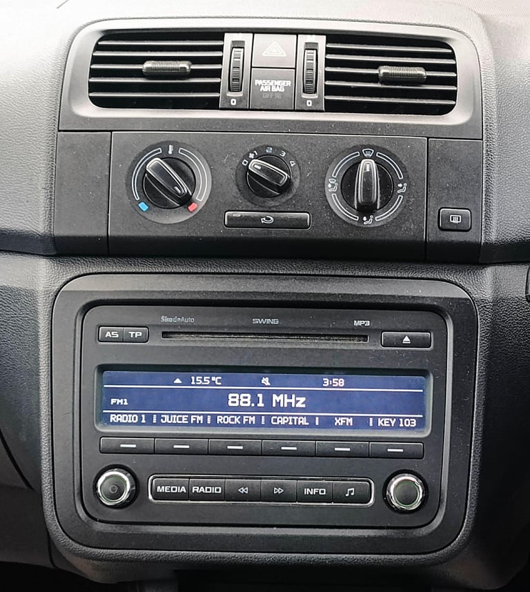 2010 Skoda Fabia 1.2 S Euro 5 5dr HATCHBACK Petrol Manual