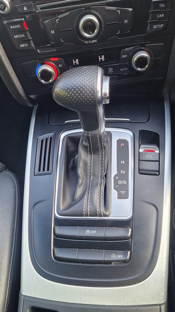 2012 Audi A4 2.0 TDI 177 S Line 4dr Multitronic SALOON DIESEL Automatic