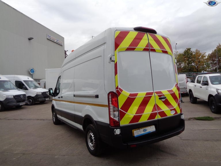 FORD TRANSIT 2.0 Transit Leader Van 350 L3 2.0L EcoBlue 130PS RWD 6 Speed