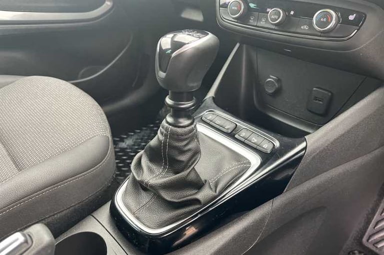 2021 Vauxhall Crossland 1.5 Turbo D Elite SUV 5dr Diesel Manual Euro 6 (s/s) (110 ps) SUV Diesel ...