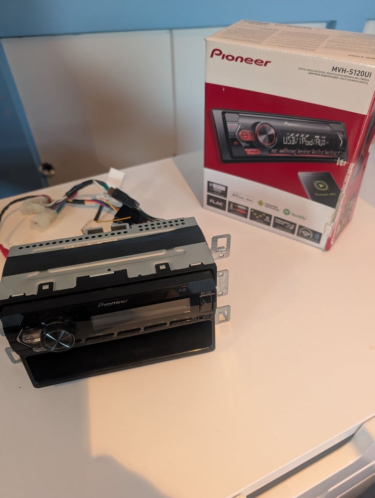 Pioneer MVH - S120UI Single DIN Car Stereo