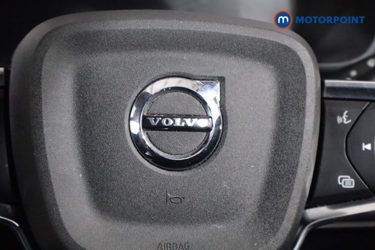 2021 Volvo XC40 1.5 T3 [163] R DESIGN 5dr SUV Petrol Manual